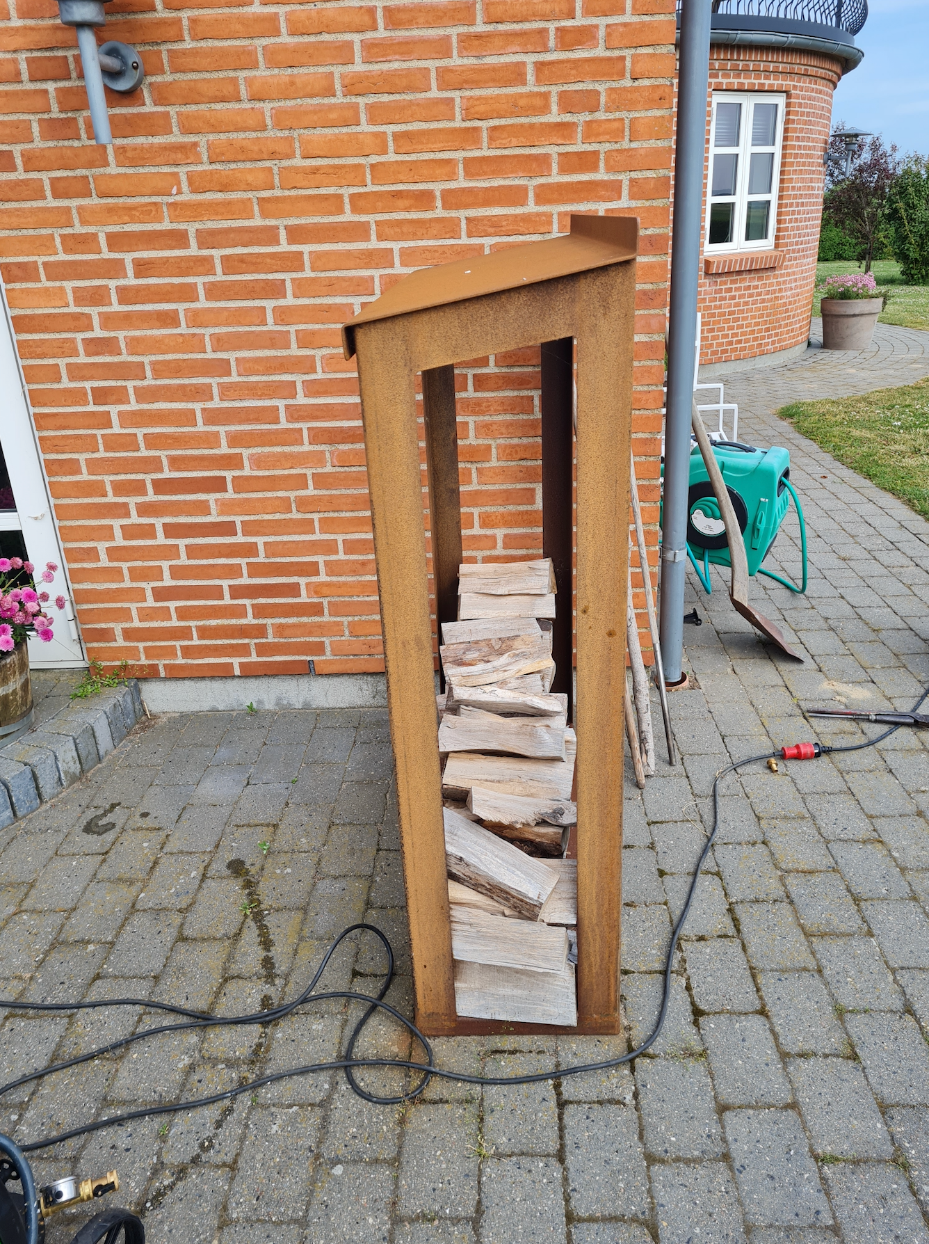 Brændely i corten stål